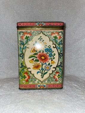 Daher Floral Tin
